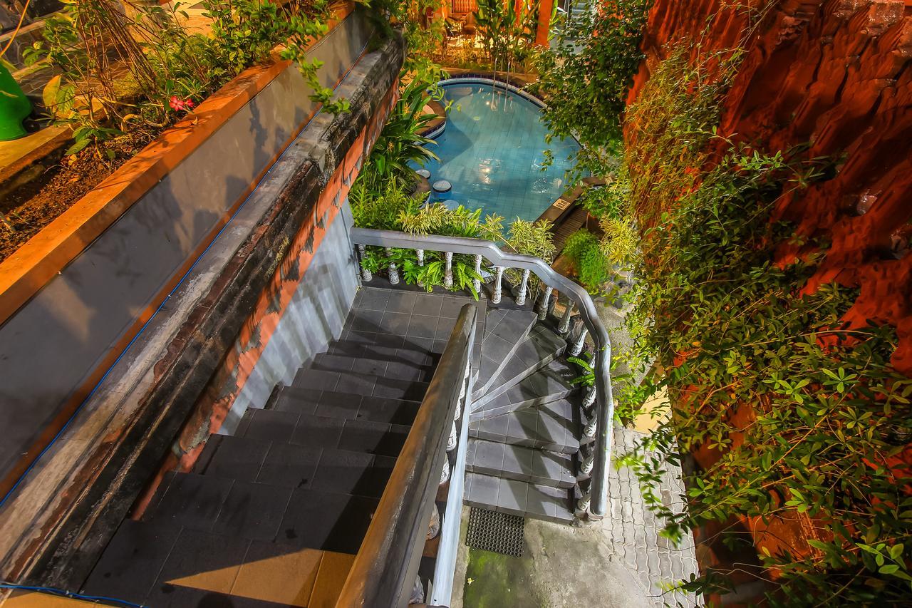 Hotel Lumbung Sari Legian Dış mekan fotoğraf